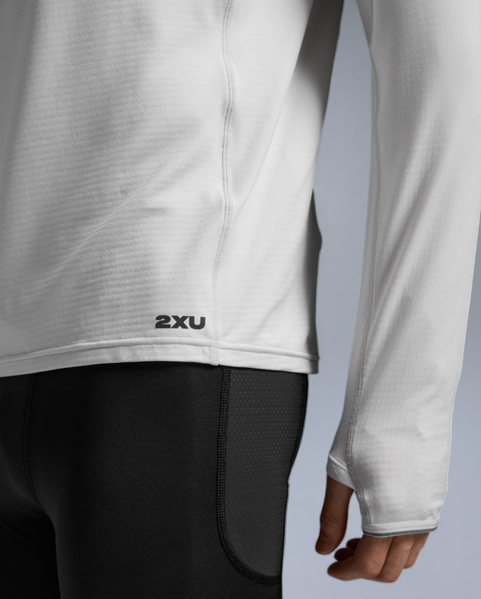 Chalk/Black Reflective